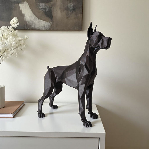 Delta Low-Poly Granddanois - dekorationsfigur til moderne boligindretning fra JM Dimensions