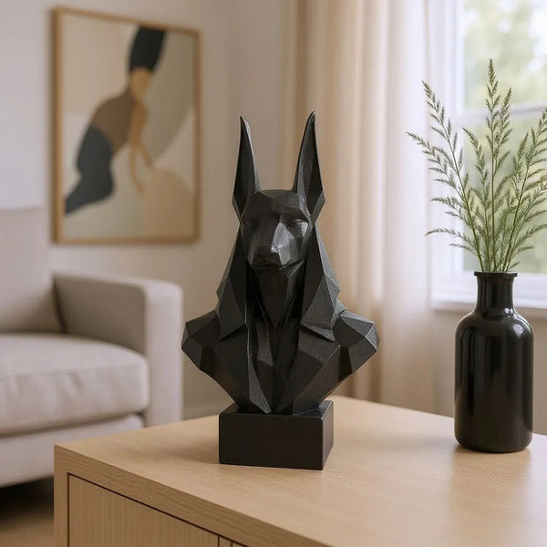 Delta Low-Poly Anubis buste - dekorativ skulptur til moderne boligindretning fra JM Dimensions