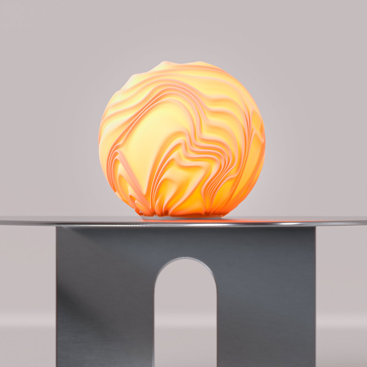 Leora O4 Flow Skulpturlampe set fra siden