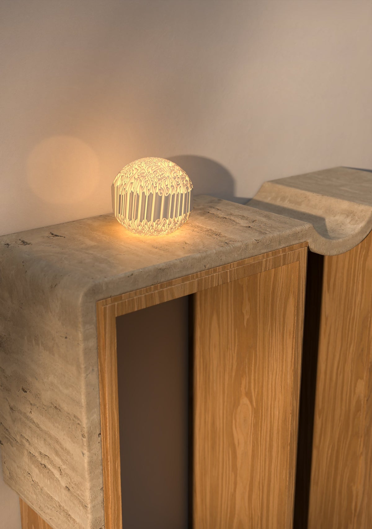 Nærbillede af Leora O15-s Biomorphic Mini Lampe