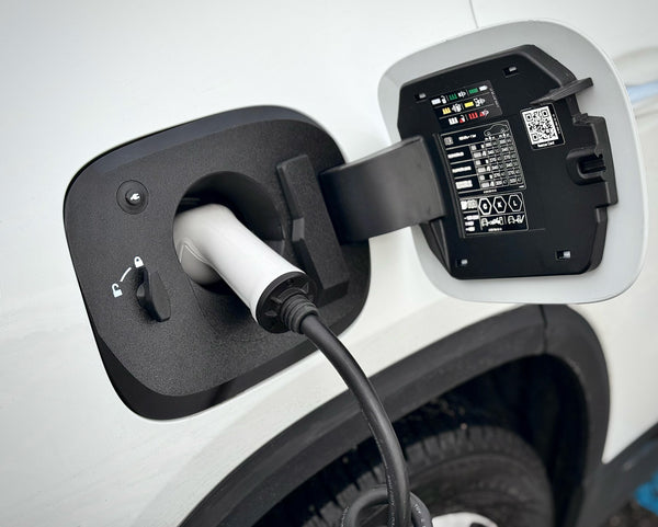 Mercedes Benz EQA