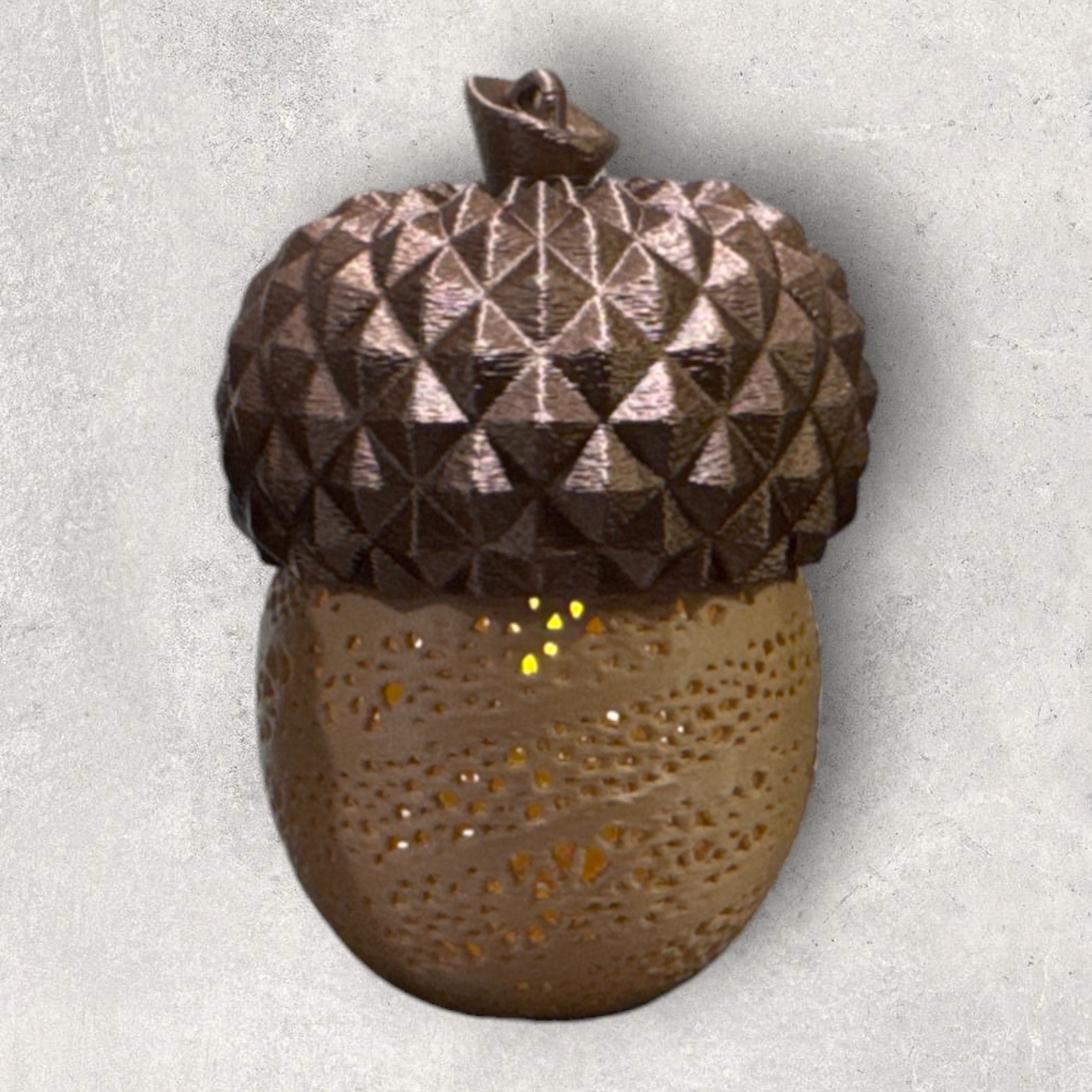 Agern formet LED-dekoration - til ophæng og hyggelig belysning i hjemmet fra JM Dimensions