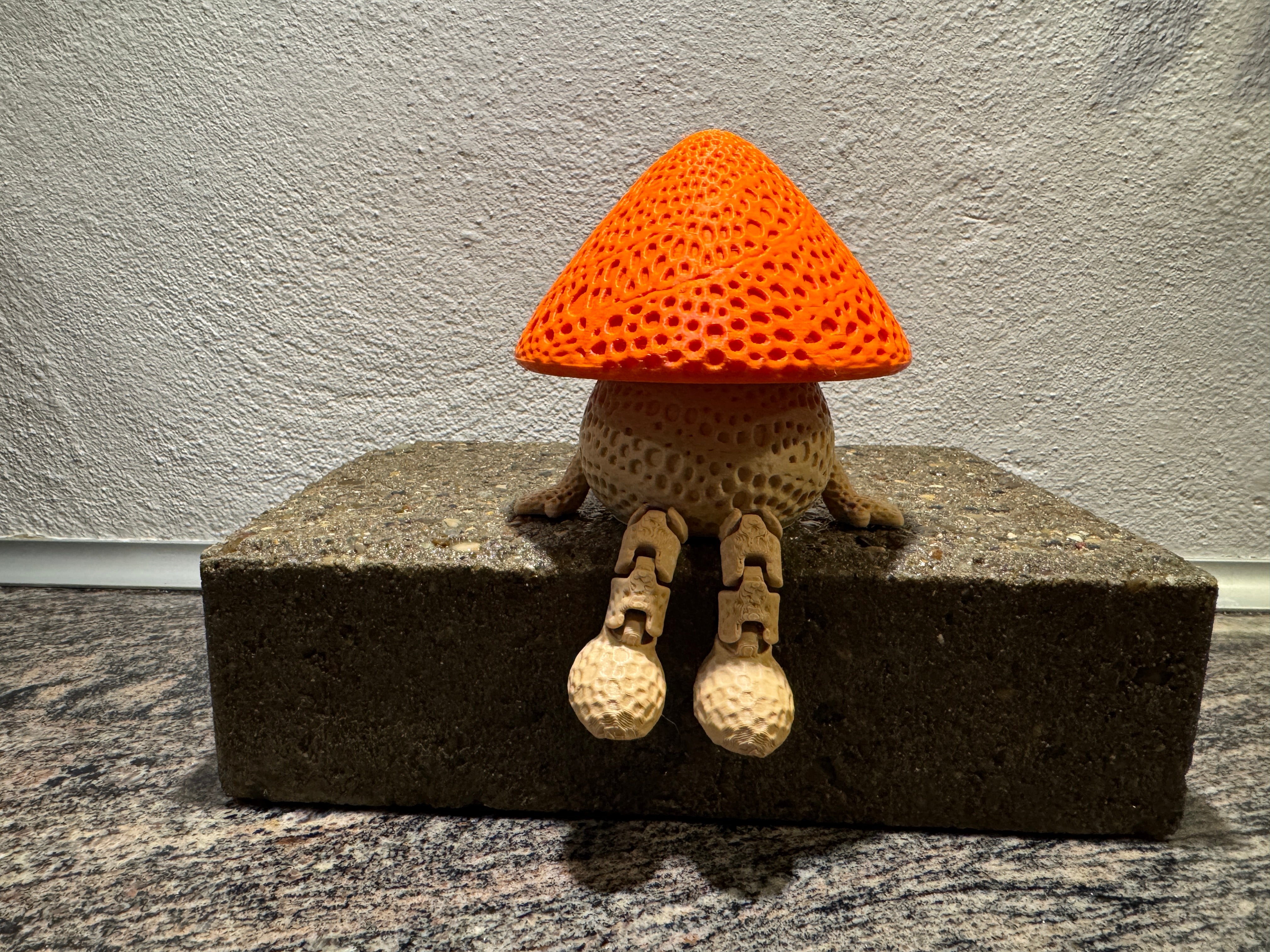 Svampebeholdere med ben - dekorativ opbevaringsfigur til hylde eller skrivebord fra JM Dimensions