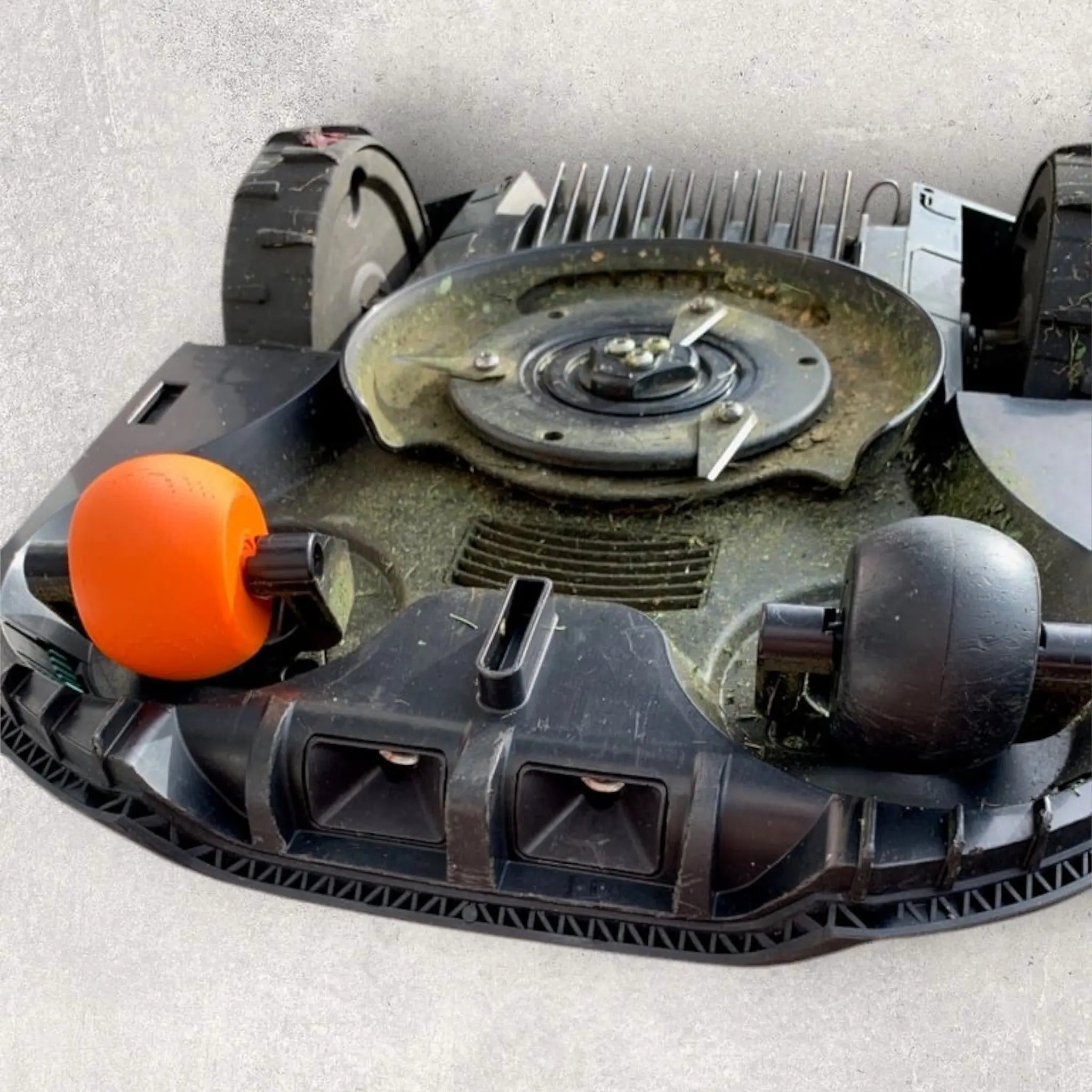 Udskiftningsforhjul til Bosch Indego 400 Connect - sikrer bedre manøvredygtighed og nem montage fra JM Dimensions