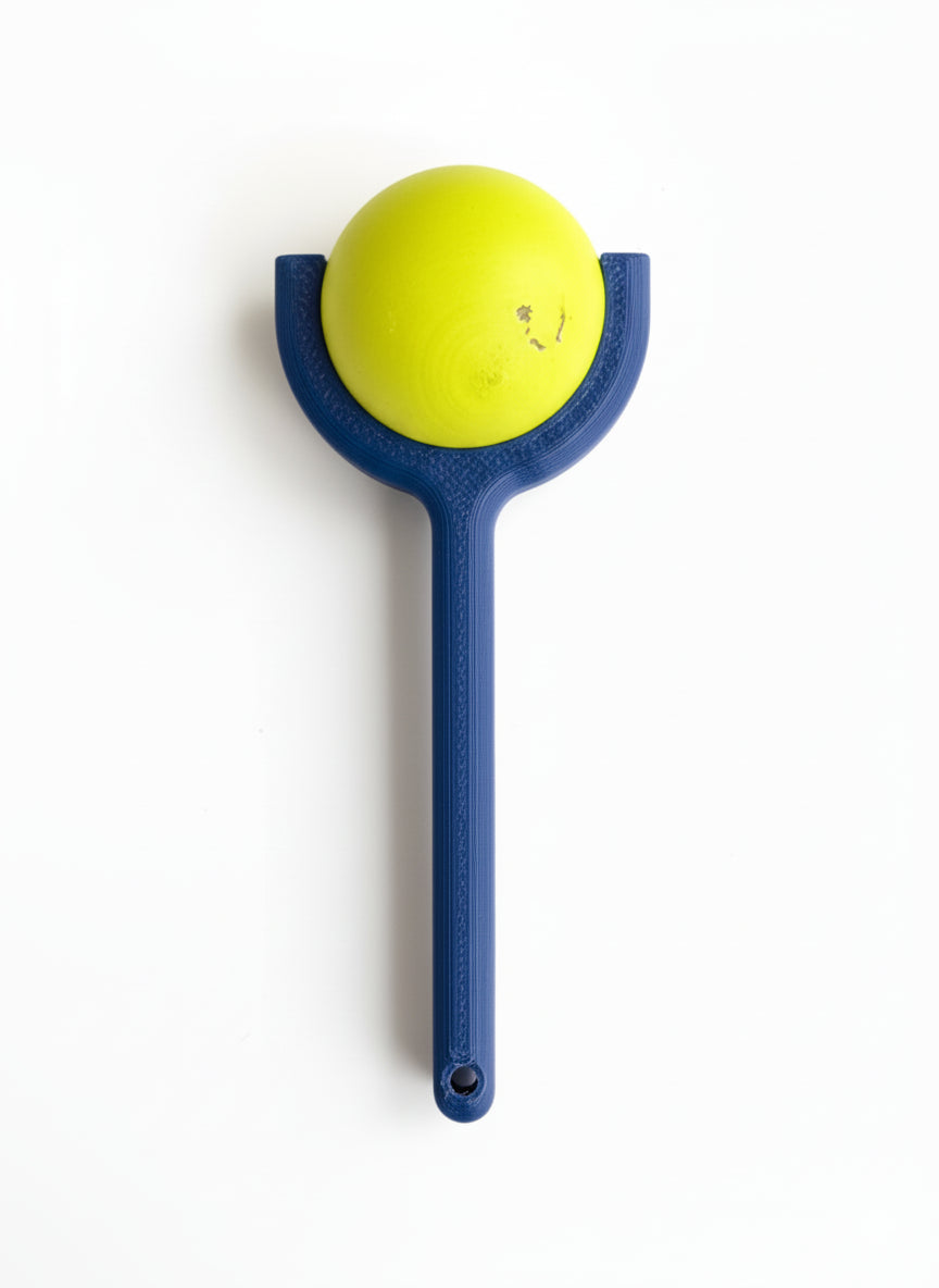 "Cochonnet Gripper - Holder til nem håndtering og opbevaring af cochonnet fra JM Dimensions"