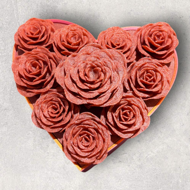 Hjerteformet Boks med Evige Roser - romantisk gaveæske og dekorativ boligindretning fra JM Dimensions