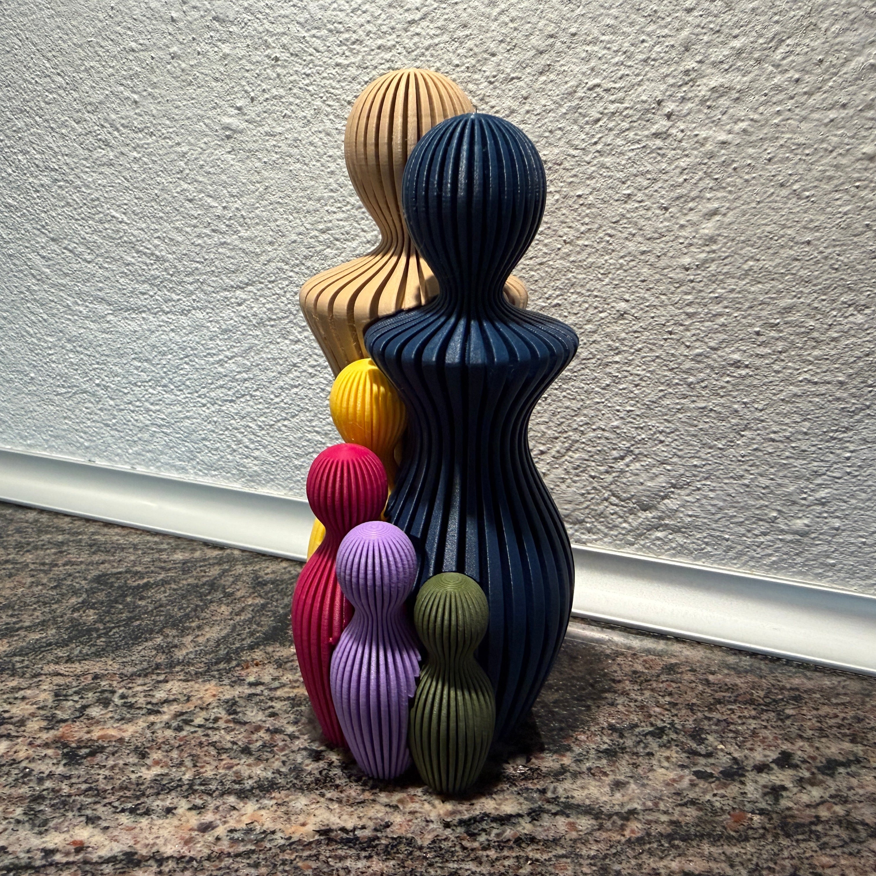 Sabre Familieskulptur med 4 børn