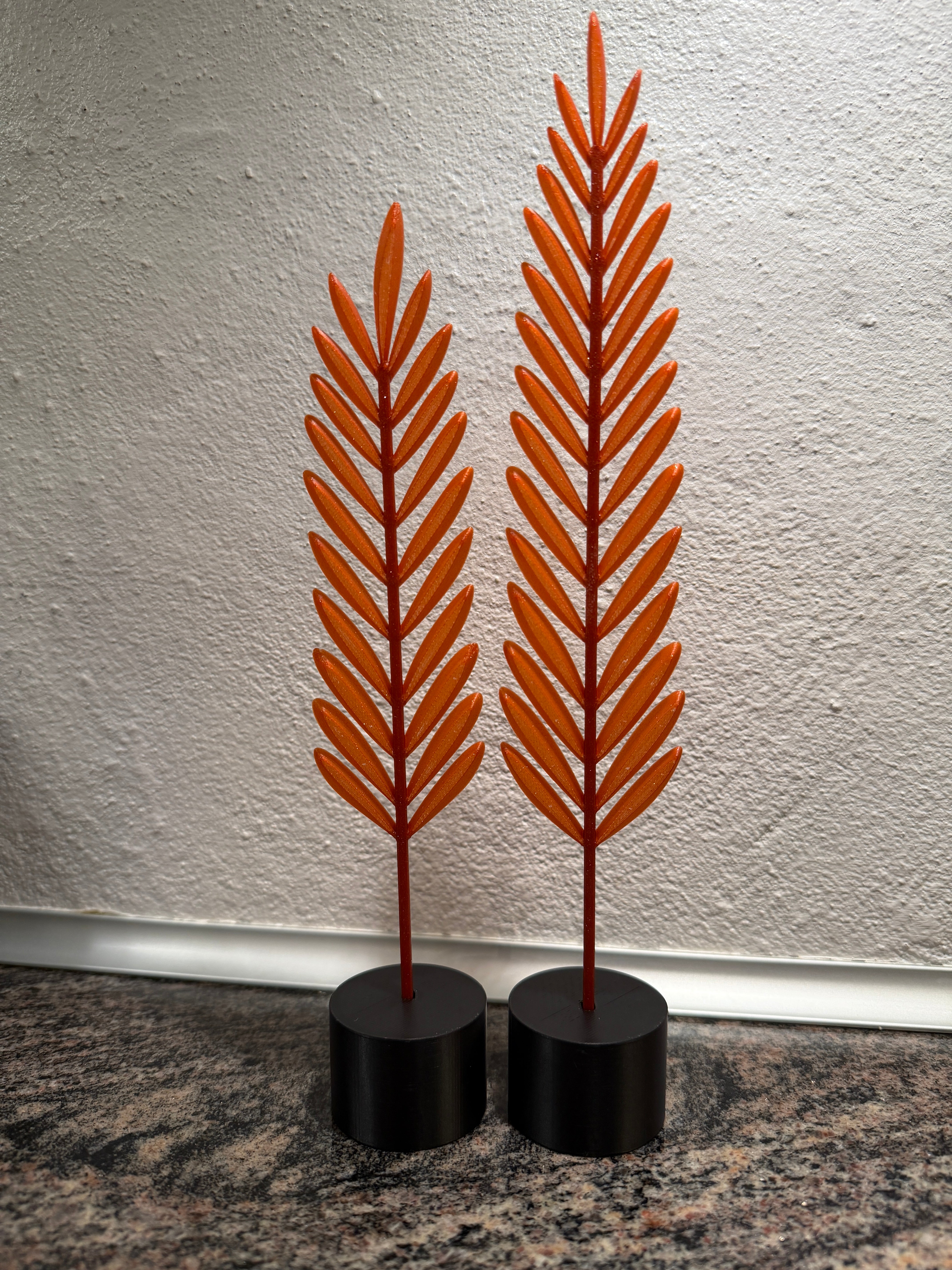 Sabre Elegant Fjerdekoration