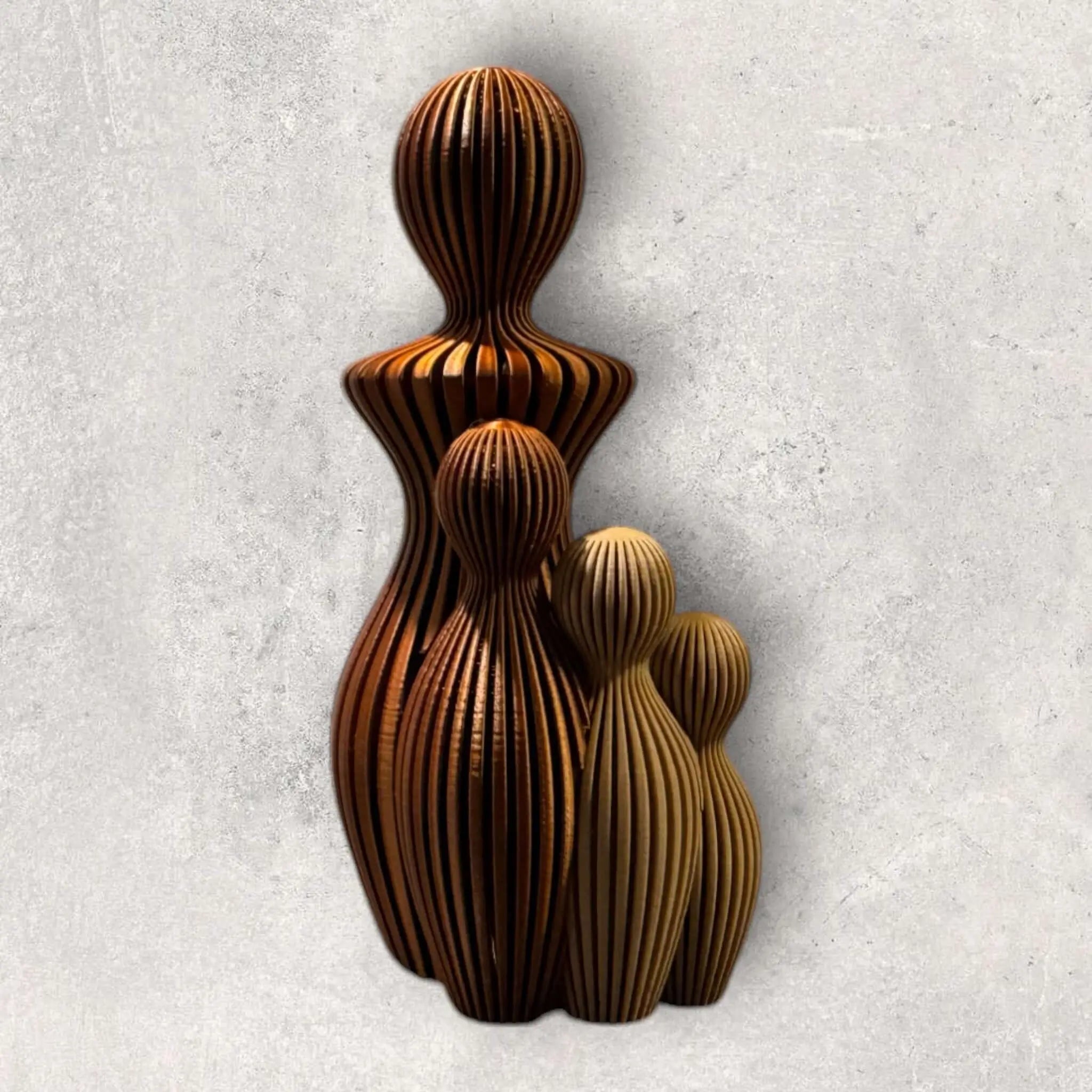 Sabre Forældre Statue - moderne mor og barn figur til boligdekoration og personlig gave fra JM Dimensions