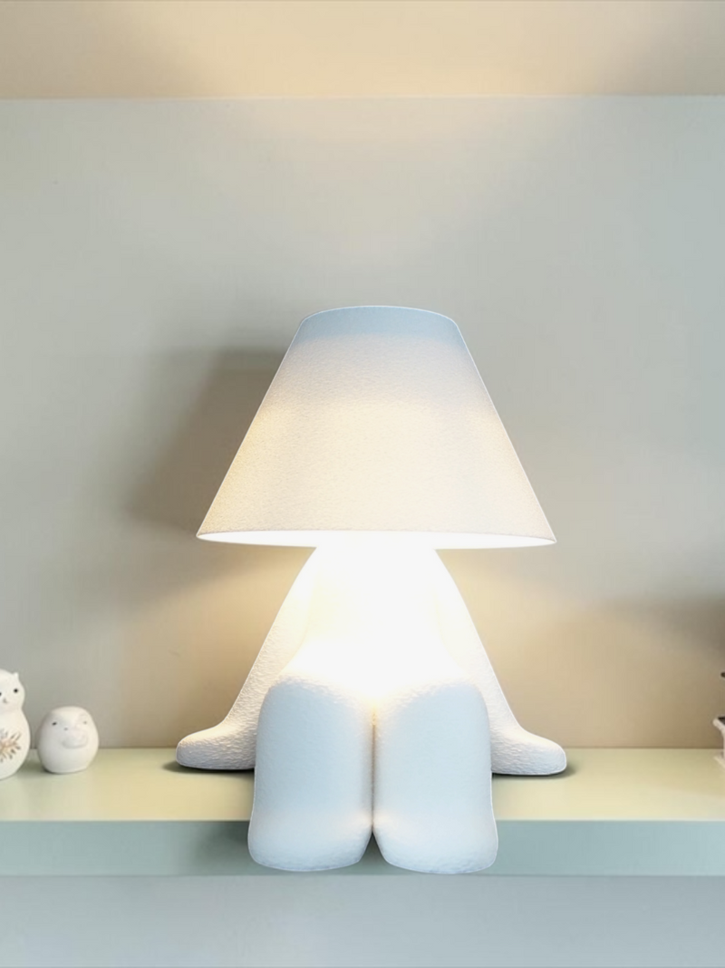 Loopy Lamp Dreamy set forfra med lyset tændt, 3D-printet i Holstebro af JM Dimensions