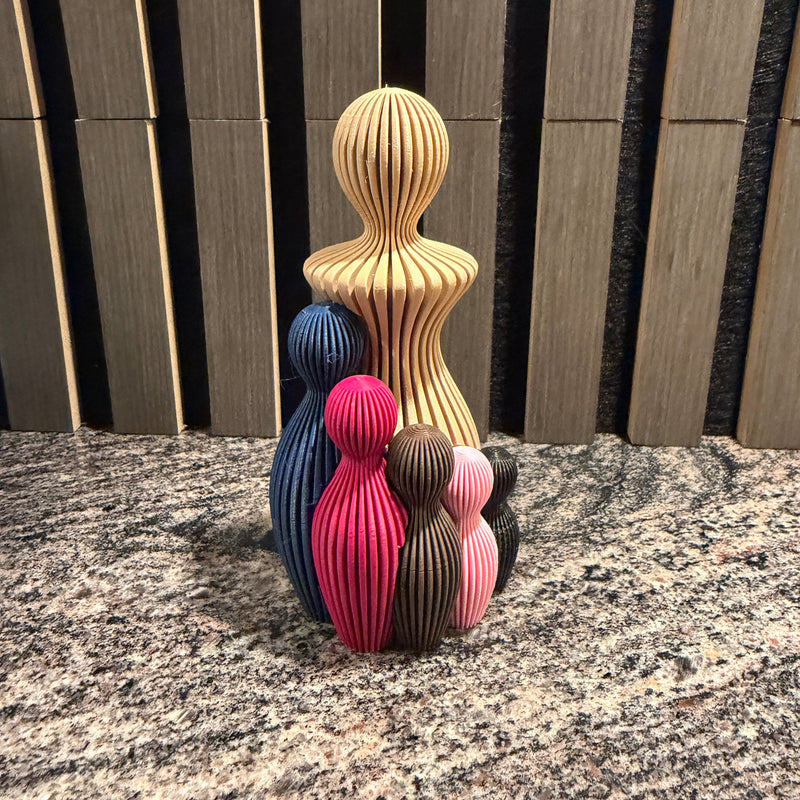 Sabre Mors dag skulptur med 5 børn