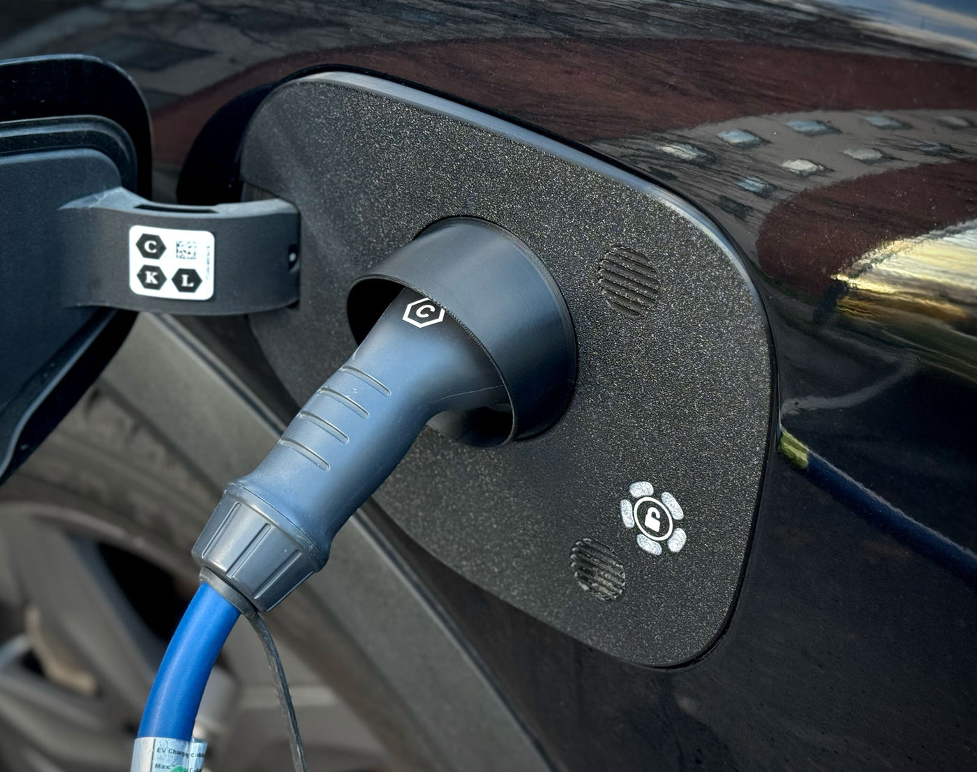 Ford Mustang Mach-E Ladeport Cover