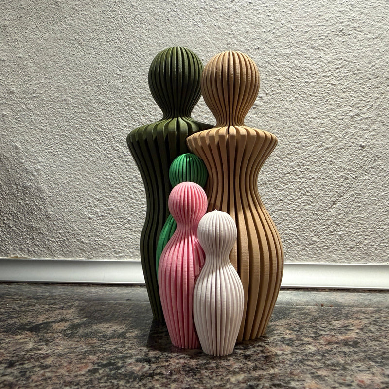 Sabre Familieskulptur med 3 børn - Billede 2