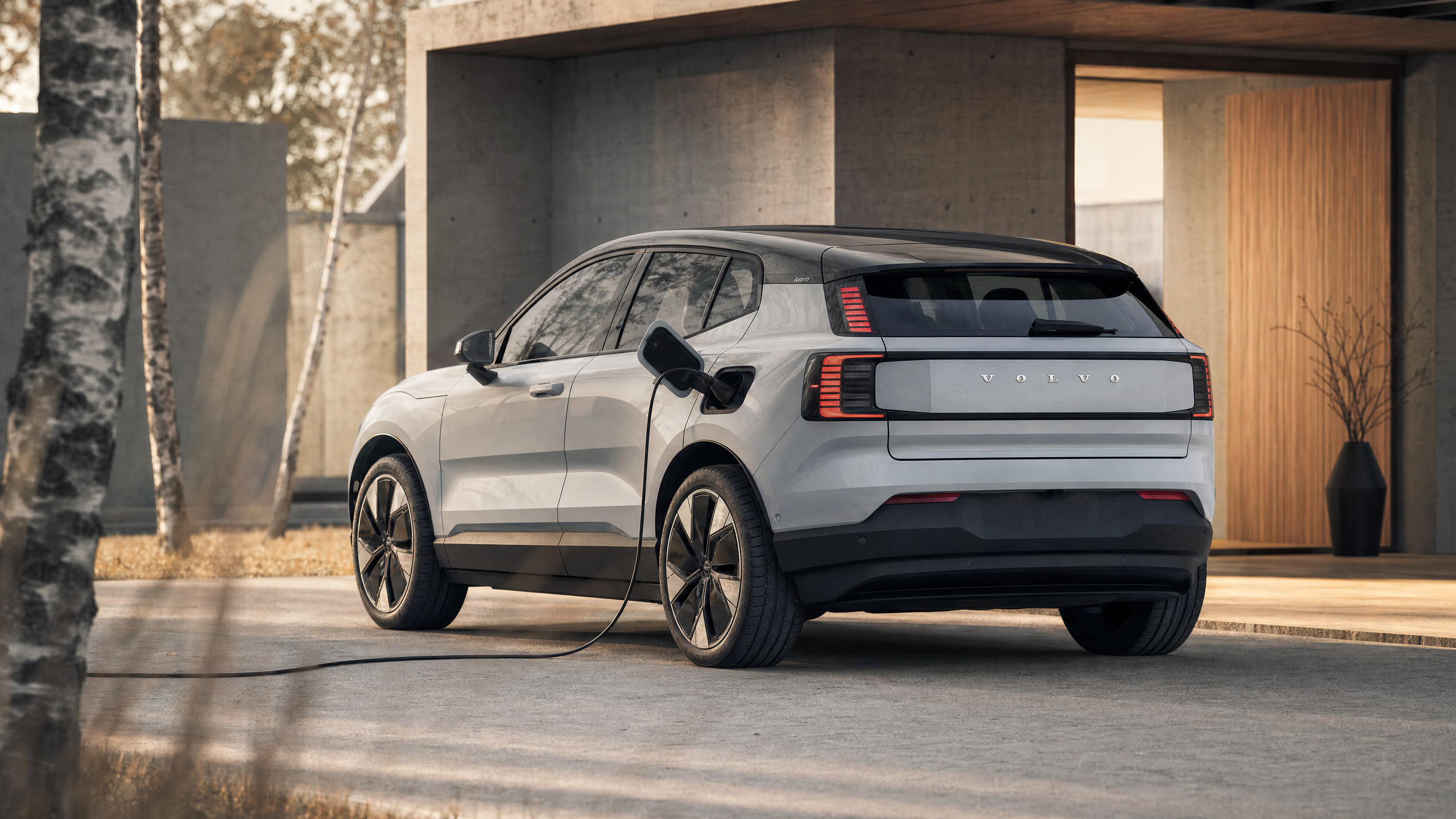 VOLVO RECHARGE