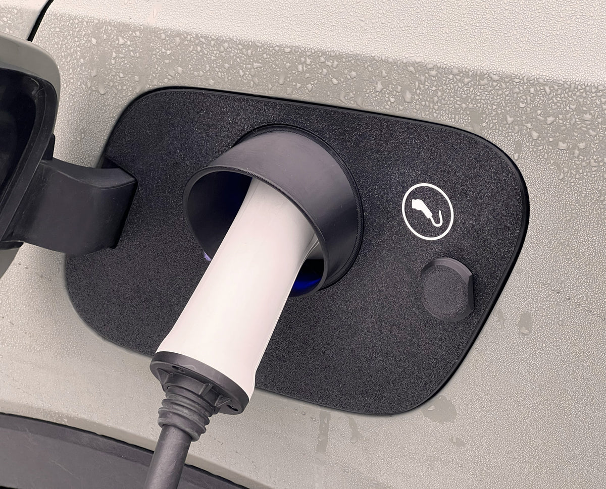 Volvo XC40 - EX40 - C40 - EC40 Ladeport Cover – ladeport cover fra JM Dimensions
